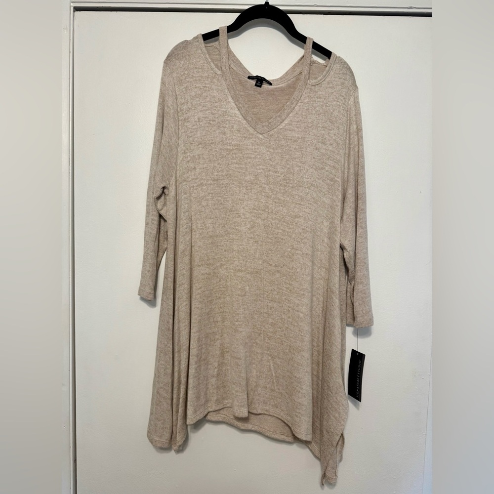 Signature Studio Cream V-Neck Tunic
